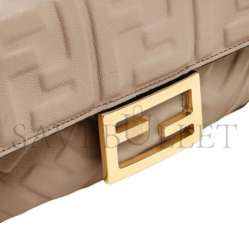 FENDI BAGUETTE MINI 8BS017A72VF17PN (19*11*5cm)